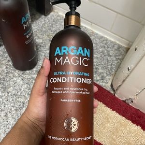 Aragan magic shampoo and conditioner